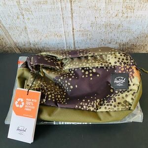 Herschel Supply Co. Medium Tour Pack NWT